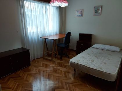 13441-calle-falperra.jpg